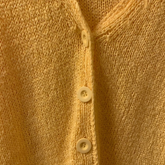 FIA Italia lightweight sweater tank top & cardigan - Picture 3 of 16